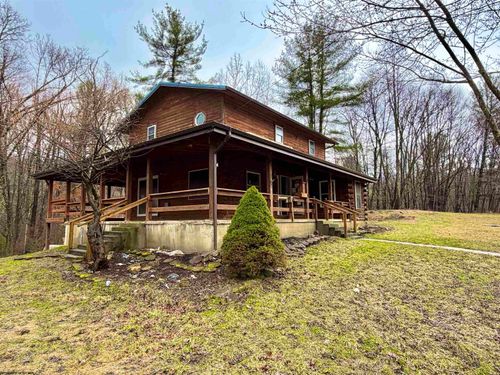 200 Beavertail Dr, Bruceton Mills, WV, 26525-5852 | Card Image