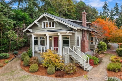 603 Landmark Ct Ne, Bainbridge Island, WA, 98110-2764 | Card Image