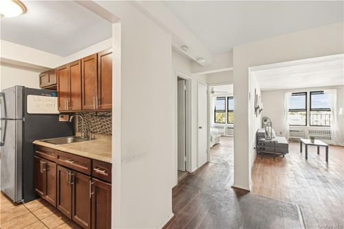 5m-149 Marine, Bay Ridge, NY, 11209 | Card Image