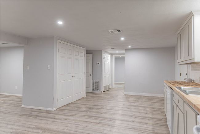 209 Pecan St, House other with 3 bedrooms, 1 bathrooms and null parking in Whitesboro TX | Image 16