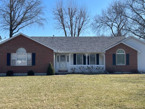 802 S Jefferson St, CENTRALIA, MO, 65240-1606 | Card Image