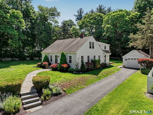 18 Deerfield Rd, Wilton, CT, 06897-4011 | Card Image