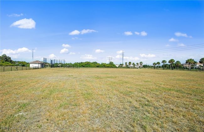 1661 Lake Jessup Cir, Townhouse with 3 bedrooms, 3 bathrooms and null parking in CAPE CORAL FL | Image 35