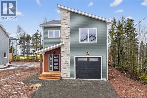 9 Rachel St, Moncton, NB, E1G6H9 | Card Image