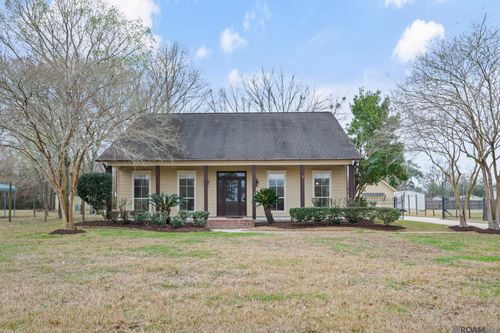 17041 Sumter Dr S, Prairieville, LA, 70769-4730 | Card Image