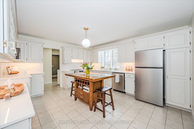 4080 Victoria Rd S, House other with 5 bedrooms, 2 bathrooms and 8 parking in Puslinch ON | Image 14