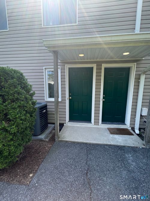 4-31 Stuart Ave, Norwalk, CT, 06850-3557 | Card Image