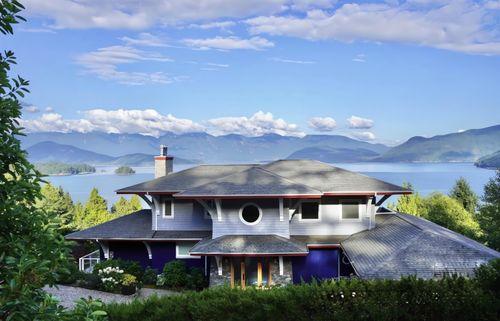 1128 Twin Isle Dr, Gibsons, BC, V0N1V1 | Card Image
