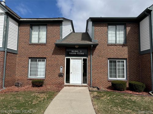 15356 Ashley Ct, Macomb, MI, 48044-3803 | Card Image