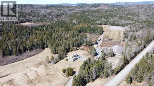 560 Lakeside Rd, Smithtown, NB, E5N3Y6 | Card Image