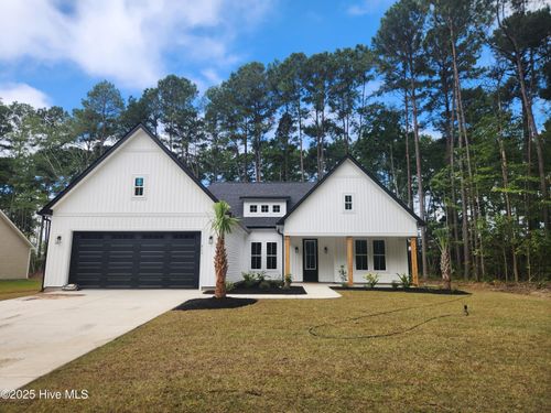 813 Boundaryline Dr Nw, Calabash, NC, 28467-1744 | Card Image