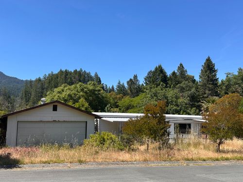 58 Walnut Way, Willow Creek, CA, 95573-9301 | Card Image