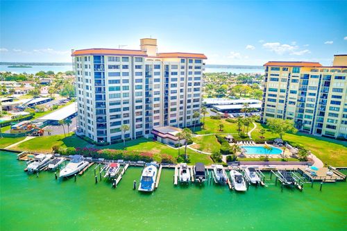 apt-404-736 Island Way, CLEARWATER BEACH, FL, 33767-1837 | Card Image