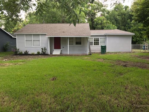 131 Frontier Ln, Jones Creek, TX, 77541-9305 | Card Image