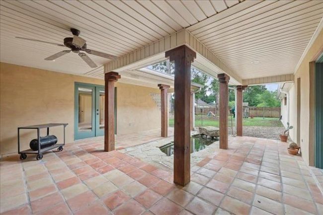1010 Yaupon Trl, House other with 5 bedrooms, 3 bathrooms and 3 parking in Sour Lake TX | Image 25