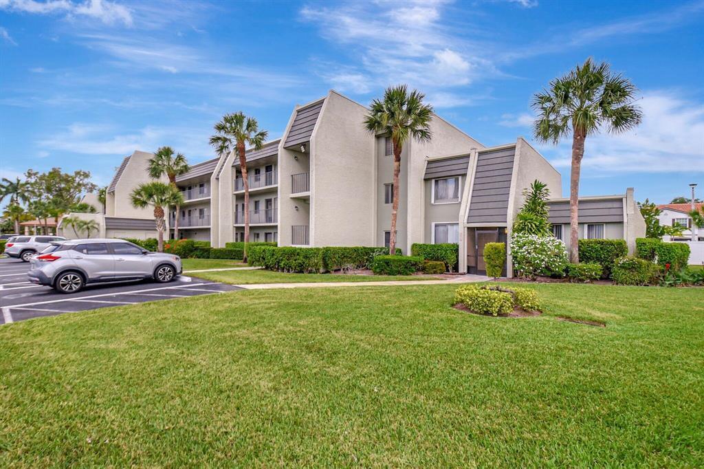 Residential in Lake Worth 5