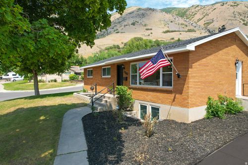 120 N 1300 E, Springville, UT, 84663-1744 | Card Image