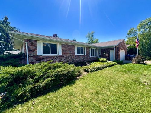 1216 Pinecrest Lane, Onalaska, WI, 54650 | Card Image
