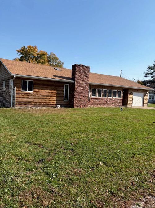 5260 E Summerholme Dr, Knox, IN, 46534-9363 | Card Image