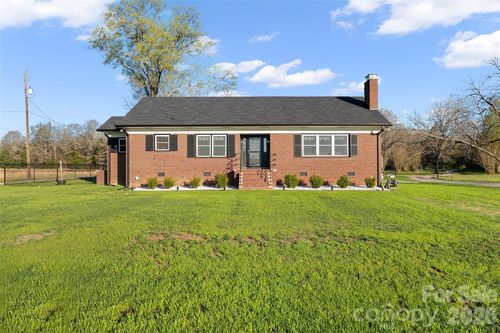 871 Saluda Rd, chester, SC, 29706-5233 | Card Image