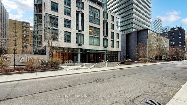 2912 - 45 Charles St E, Condo with 2 bedrooms, 2 bathrooms and 1 parking in Toronto ON | Image 4