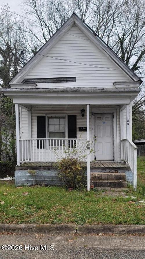 106 Ash St E, Wilson, NC, 27893-5214 | Card Image