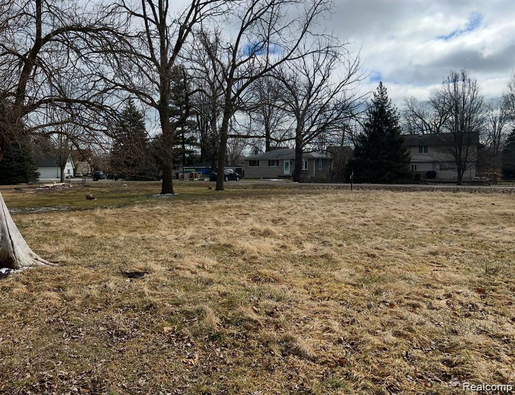 Land in Harrison Charter Township