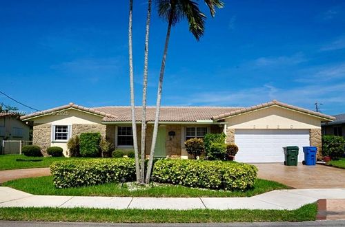 2930 Nw 24th Ave, Oakland Park, FL, 33311-1408 | Card Image