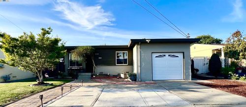 26568 Flamingo Ave, Hayward, CA, 94544-3164 | Card Image