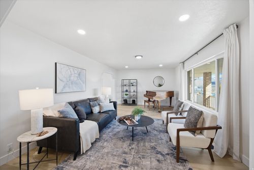 6692 W 9770 N, Highland, UT, 84003-9249 | Card Image