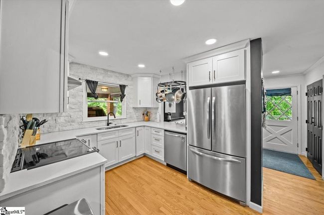 106 E Lewis Rd, House other with 5 bedrooms, 5 bathrooms and 2 parking in Clemson SC | Image 7