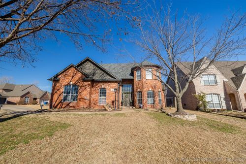 6801 E 83rd St, Tulsa, OK, 74133-4169 | Card Image