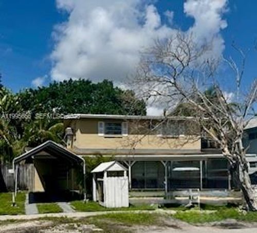 studio-3811 Sw 60th Ter, Davie, FL, 33314 | Card Image