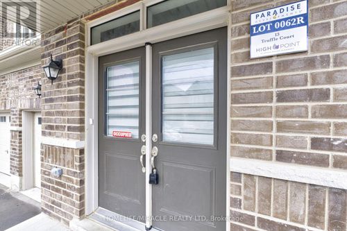 13 Truffle Court, Brampton (Northwest Brampton), ON, L7A5A6 | Card Image