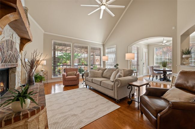 2507 Deep Eddy Trl, House other with 5 bedrooms, 4 bathrooms and null parking in Keller TX | Image 8
