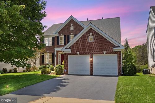 9038 Merlot Ct, Bristow, VA, 20136-5808 | Card Image