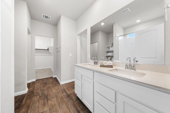 208 Bunting Ln, House other with 4 bedrooms, 2 bathrooms and 4 parking in Bertram TX | Image 29