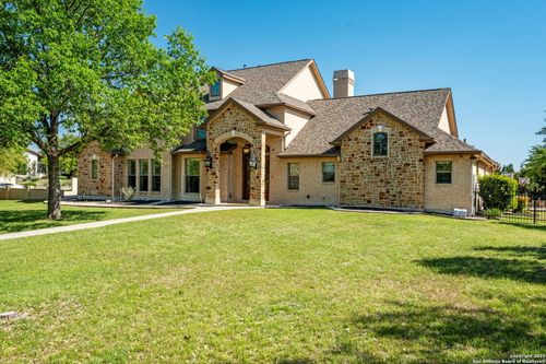 125 Creek Spgs, Boerne, TX, 78006-9270 | Card Image
