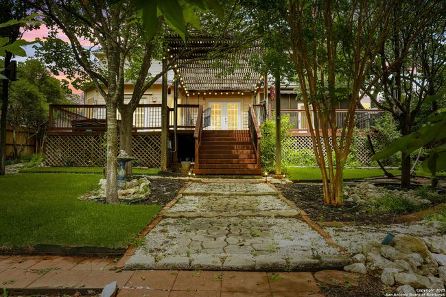14307 Windy Crk, House other with 4 bedrooms, 4 bathrooms and null parking in Helotes TX | Image 37