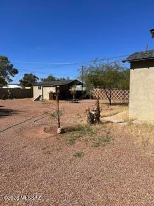 2215 N Walnut Ave, Tucson, AZ, 85712-2535 | Card Image
