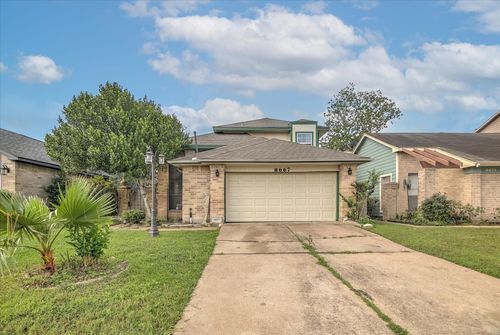 8667 Vinkins Rd, Houston, TX, 77071-2832 | Card Image
