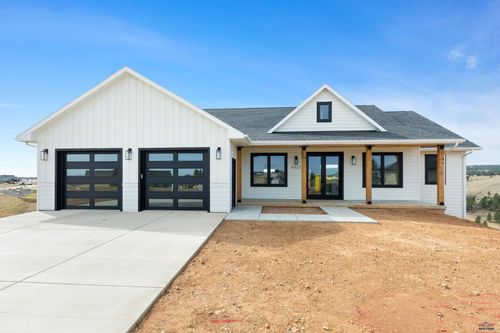 4825 Pikes Peak Ct, RAPID CITY, SD, 57702-8967 | Card Image