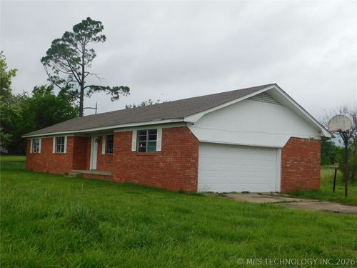 700 E Ozark St, Morris, OK, 74445-2119 | Card Image