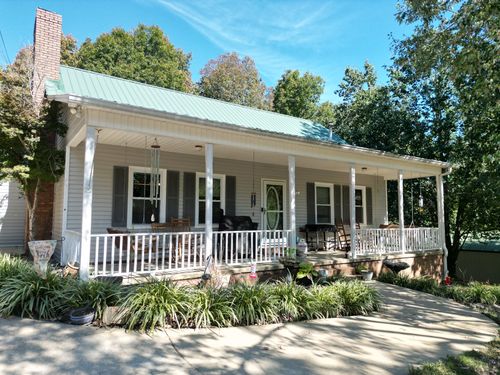 283 Denton Ln, Linden, TN, 37096-4661 | Card Image