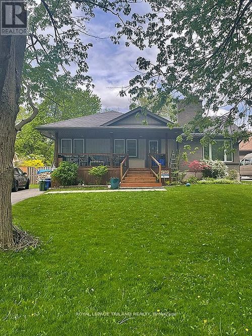 662 Eden Ave, London, ON, N6C2Z7 | Card Image