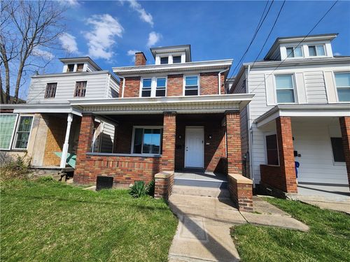 556 Russellwood Ave, Mc Kees Rocks, PA, 15136-3018 | Card Image