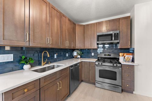 342 Saratoga Street S, Saint Paul, MN, 55105 | Card Image