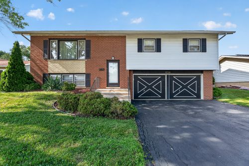 6318 Arcadia Dr, Tinley Park, IL, 60477-2914 | Card Image