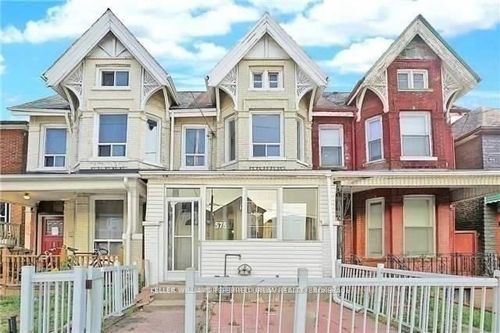 main-575 Dufferin St, Toronto, ON, M6K2B1 | Card Image