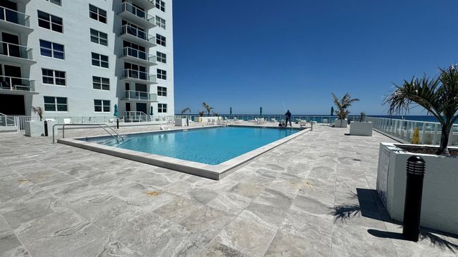 APT-401 - 3450 S Ocean Blvd, Condo with 2 bedrooms, 2 bathrooms and null parking in Palm Beach FL | Image 43